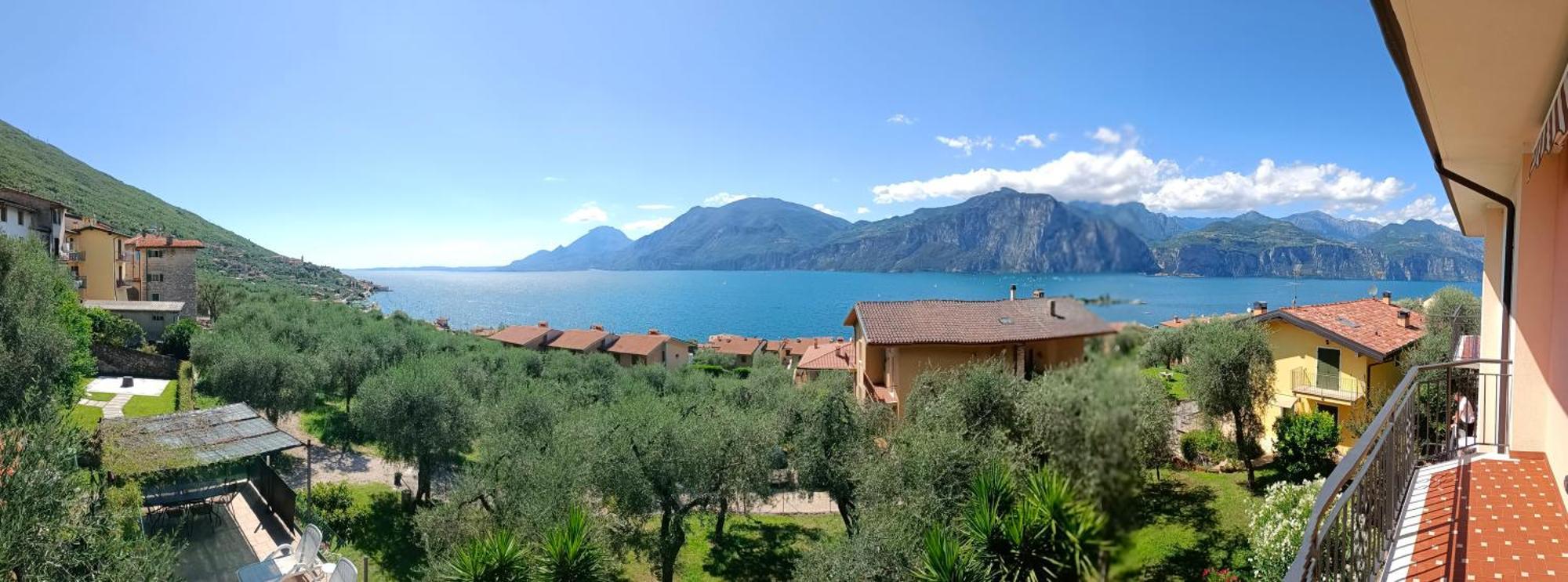 Appartamenti Casa Nina, Lago,Montagne, Uliveti Brenzone sul Garda Exterior foto